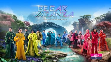 Popular stars from past decades are brought together again to relive their glorious days on a concert stage in Gegar Vaganza Season 12 beginning 2nd November 2025, on Astro RIA.