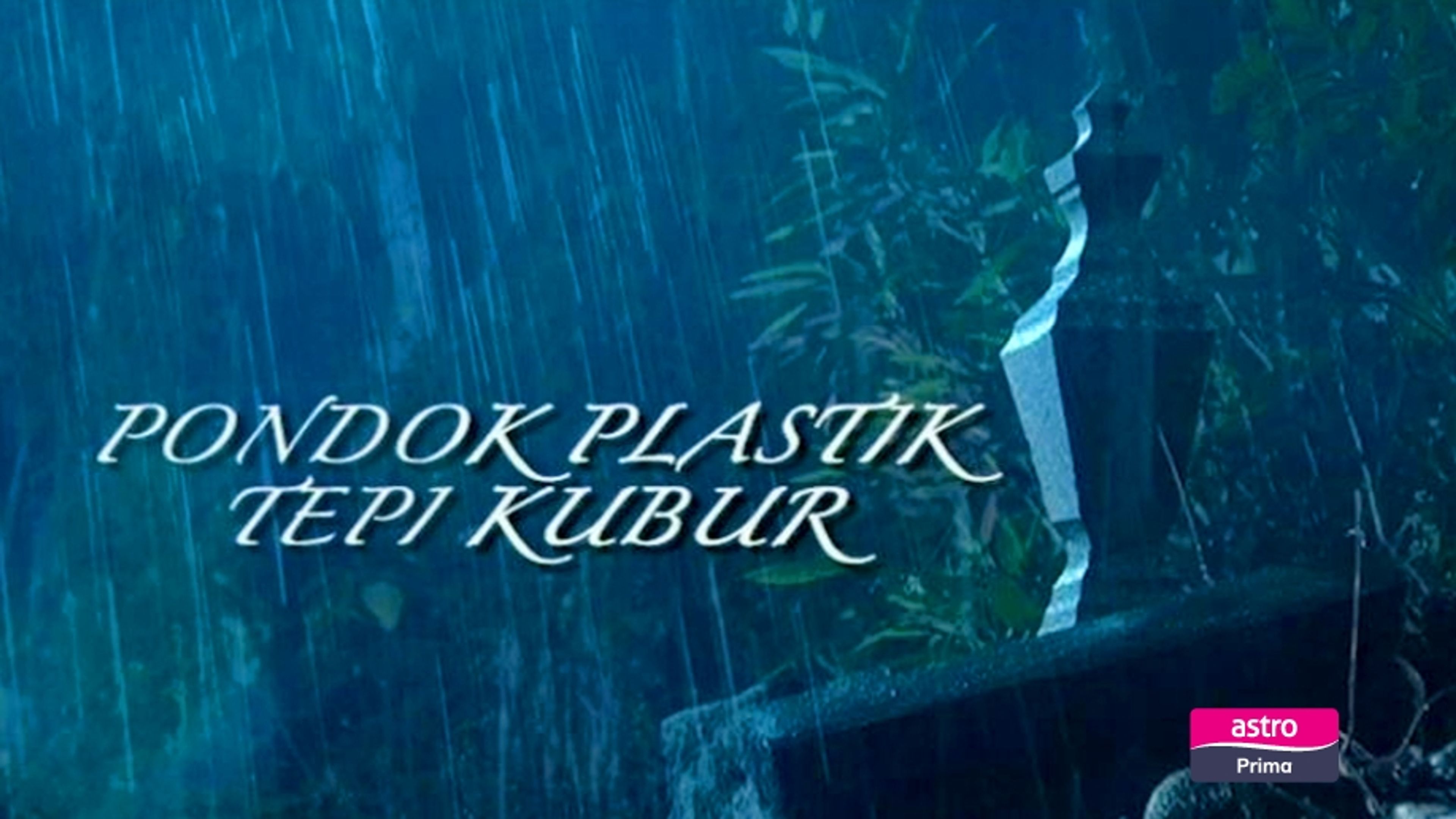 Pondok Plastik Tepi Kubur