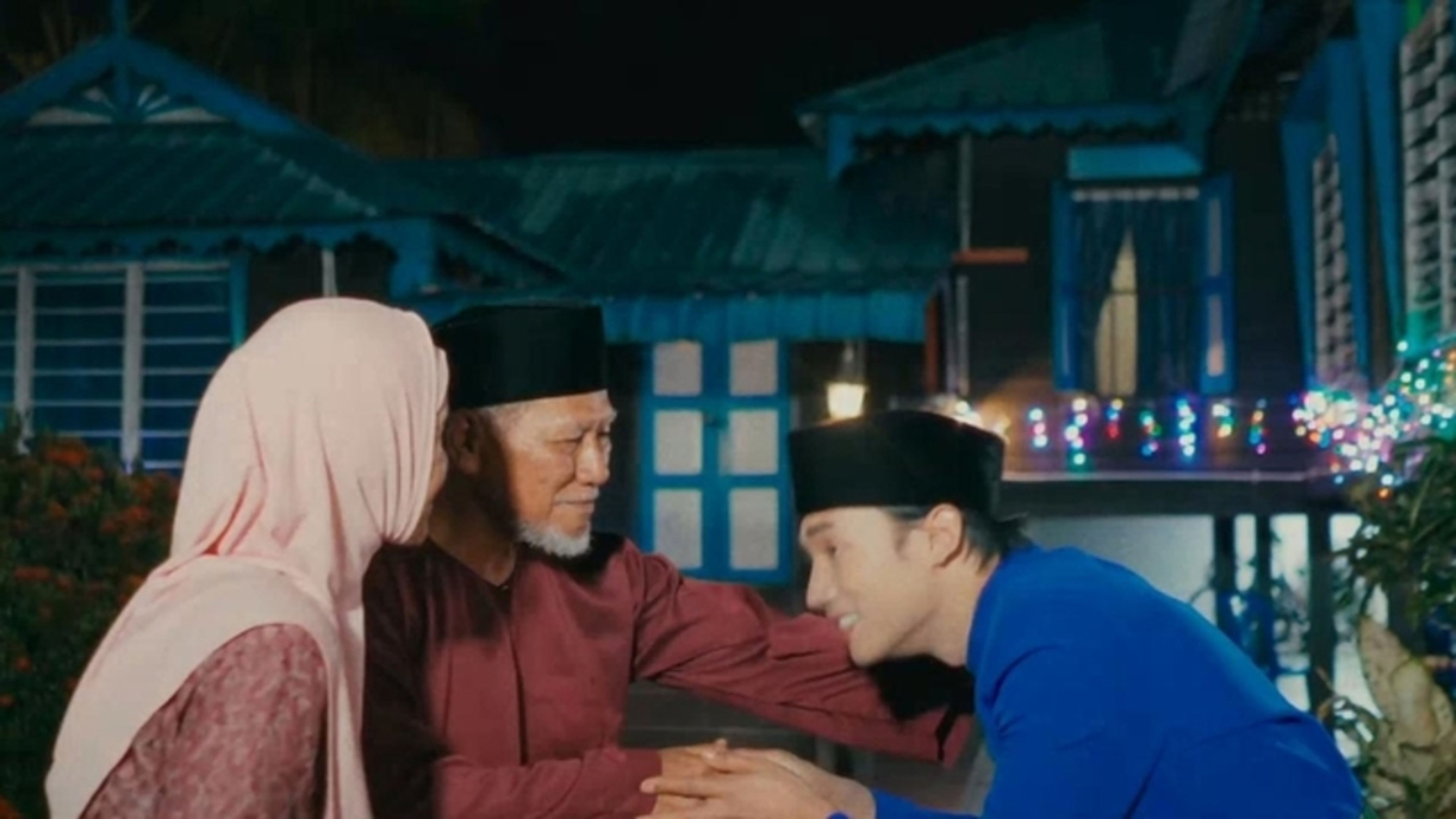 Hael Husaini [Hari Raya MV]