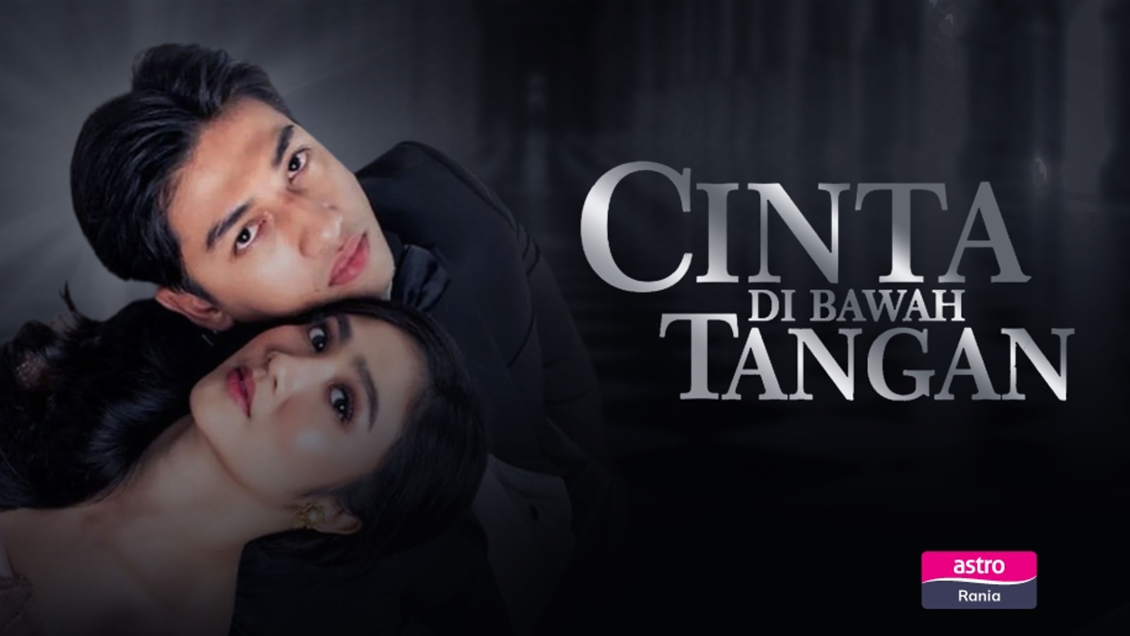 Cinta Di Bawah Tangan