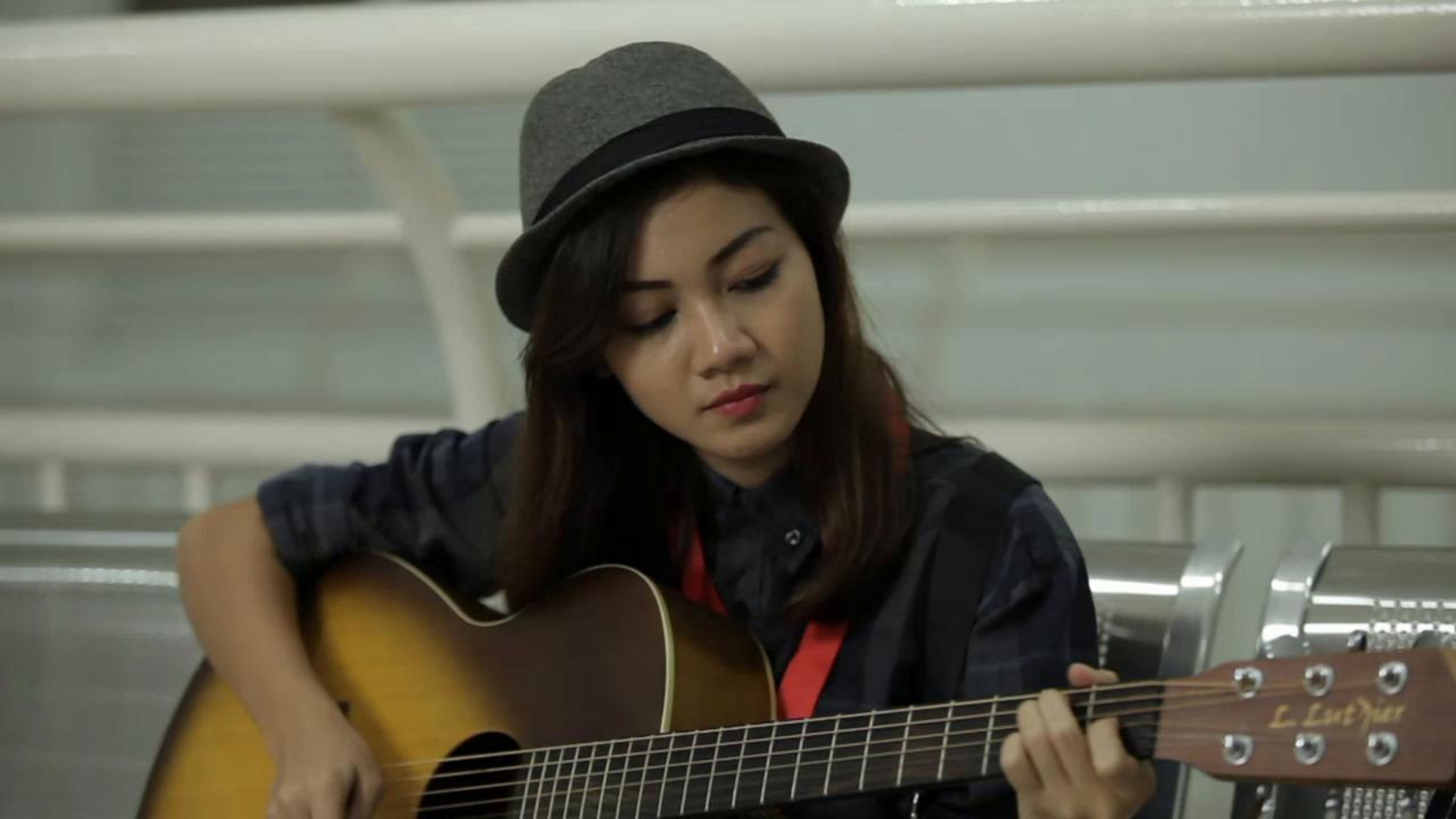 Dee The Series
