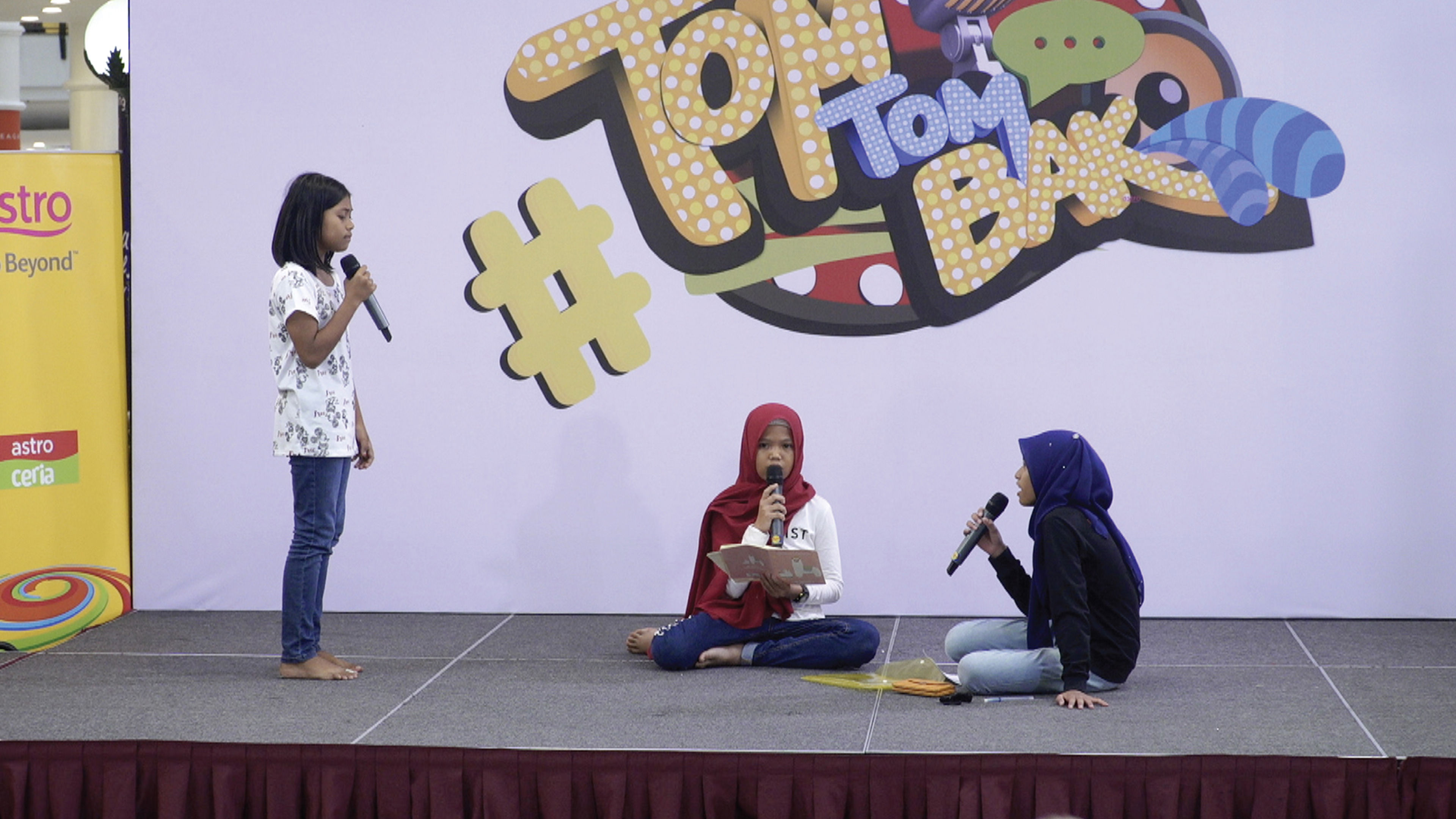 #TomTomBak