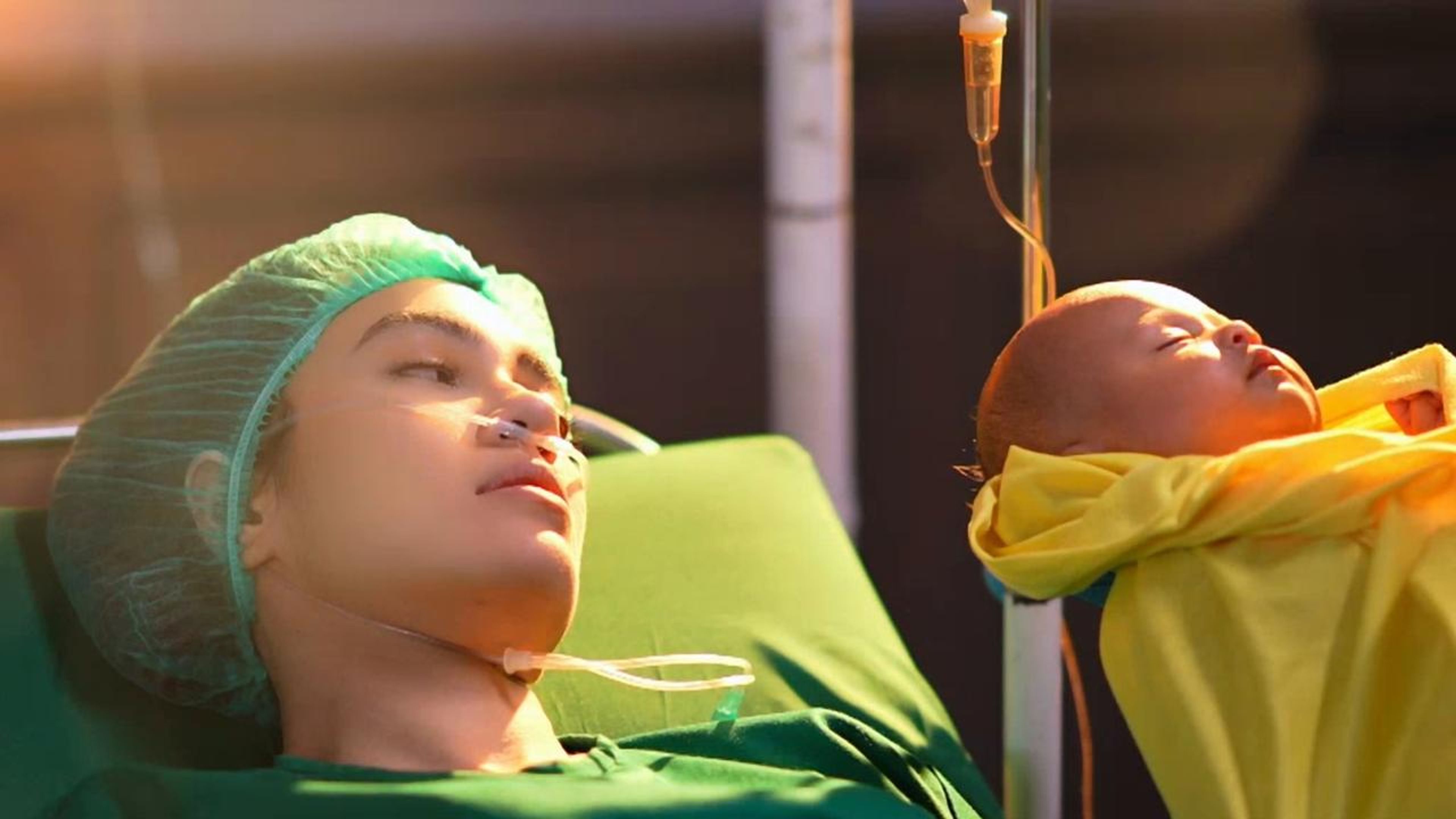 Cinta Di Bawah Tangan