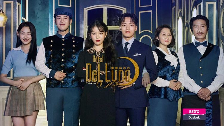 Hotel Del Luna
