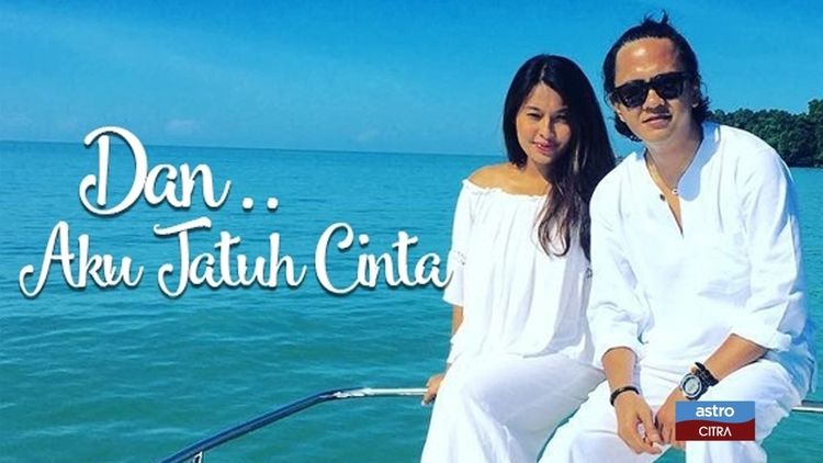 Dan..Aku Jatuh Cinta