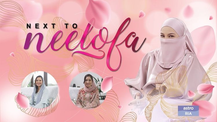 Next To Neelofa Raya