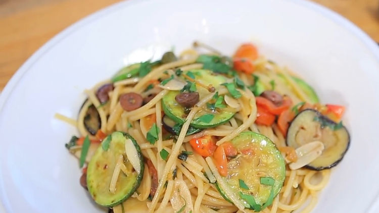 You Can Cook With Sam Kim