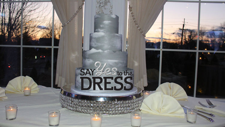 Say Yes to the Dress S18