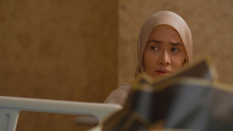 Tiara: Berbahagi Suami