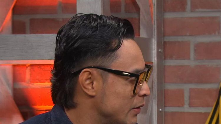 Bola Dulu Baru Kamu!