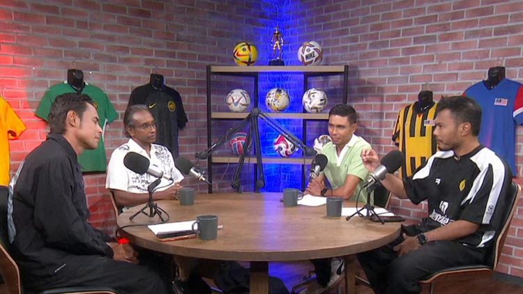 Bola Dulu Baru Kamu!