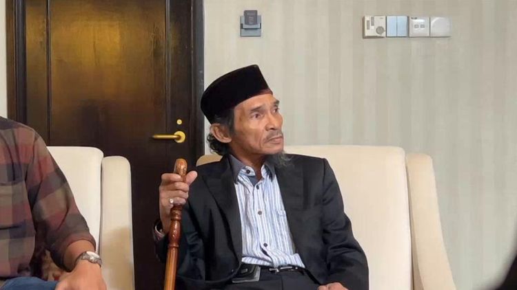 Studio Talk To My Manager S2