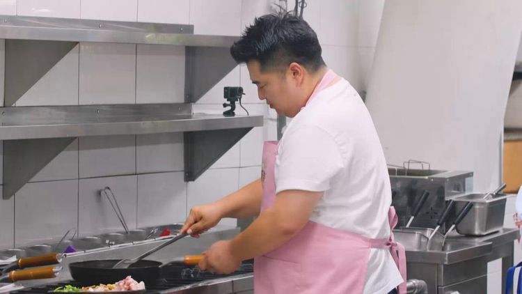 Chef's Unexpected Landing: Hakka Kitchen S2