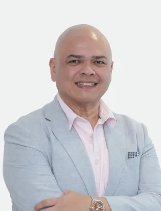 Picture of Rene Menezes