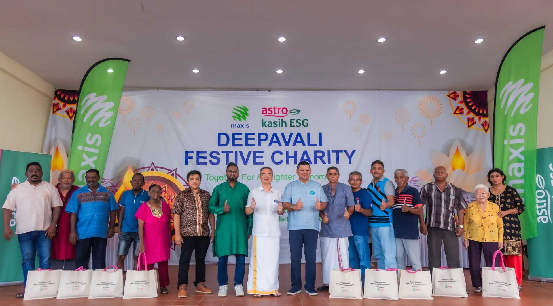 Maxis collaborates with Astro in a Deepavali festive charity aimed at uplifting underserved families in the Chetti community